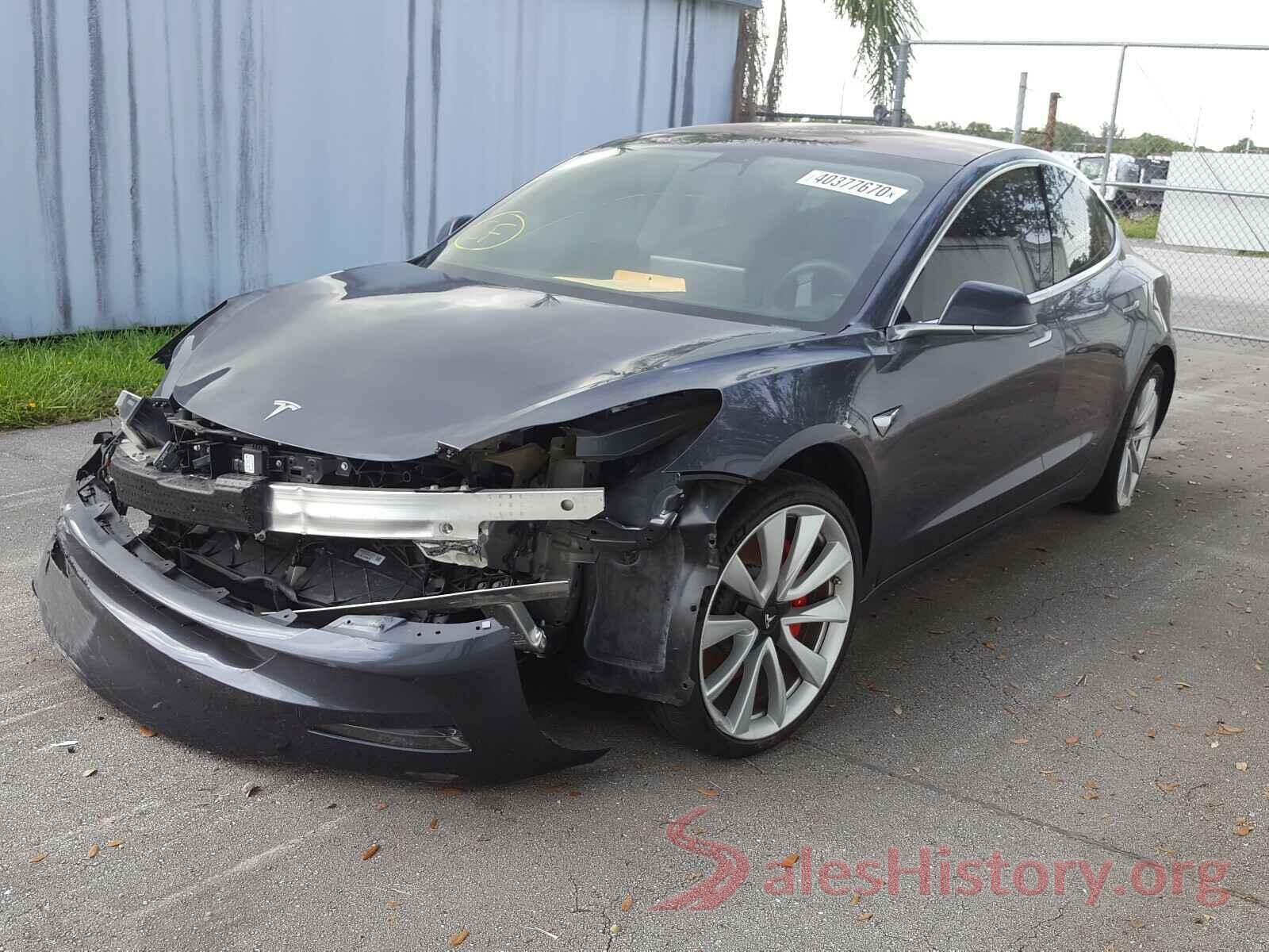 5YJ3E1EB2JF185962 2018 TESLA MODEL 3