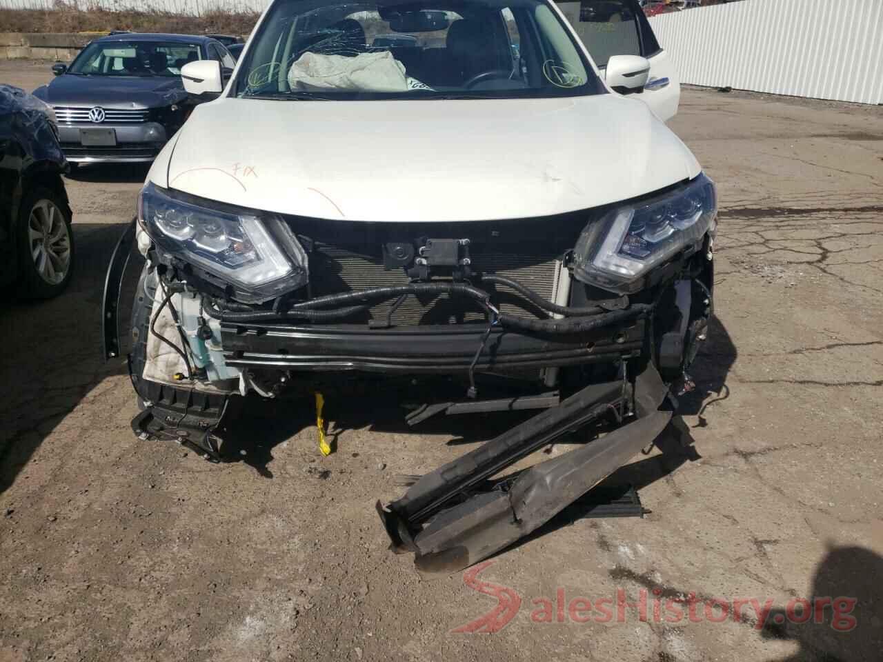 5N1AT2MV8JC792911 2018 NISSAN ROGUE