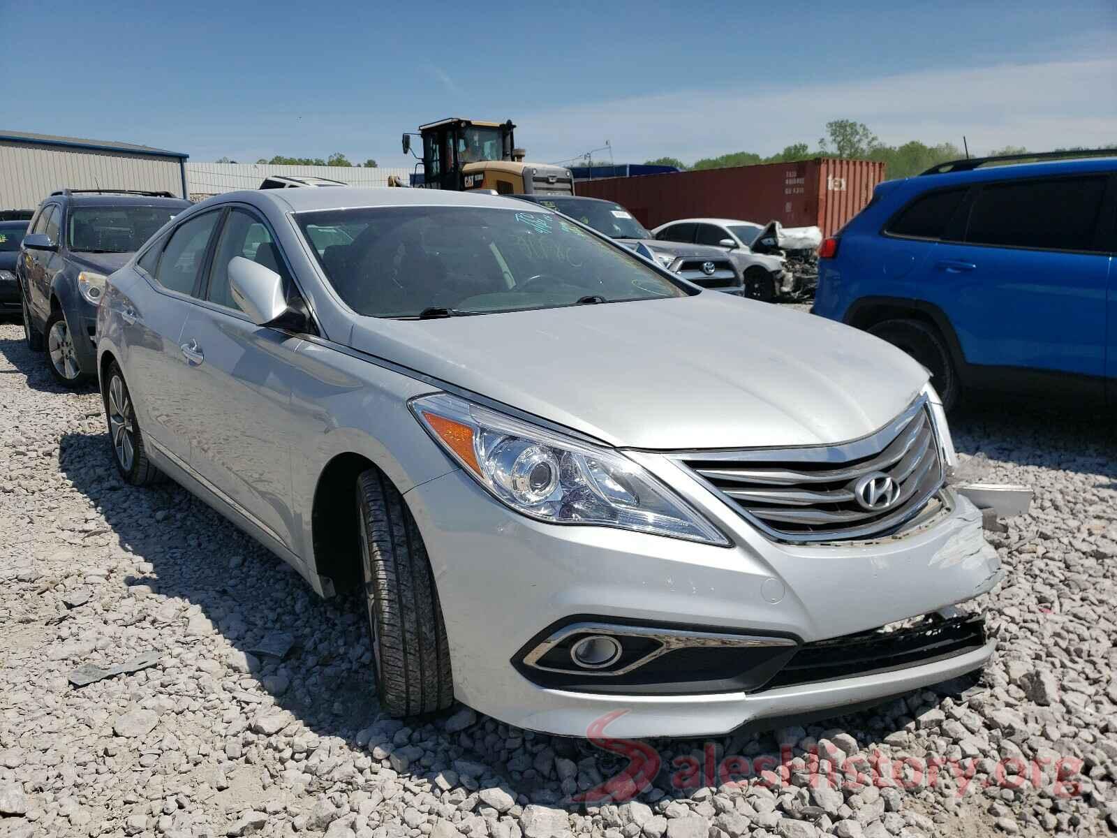 KMHFG4JG6HA587864 2017 HYUNDAI AZERA