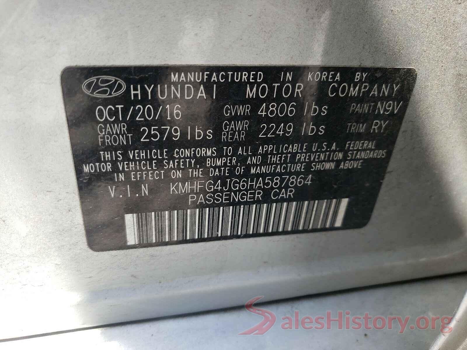 KMHFG4JG6HA587864 2017 HYUNDAI AZERA