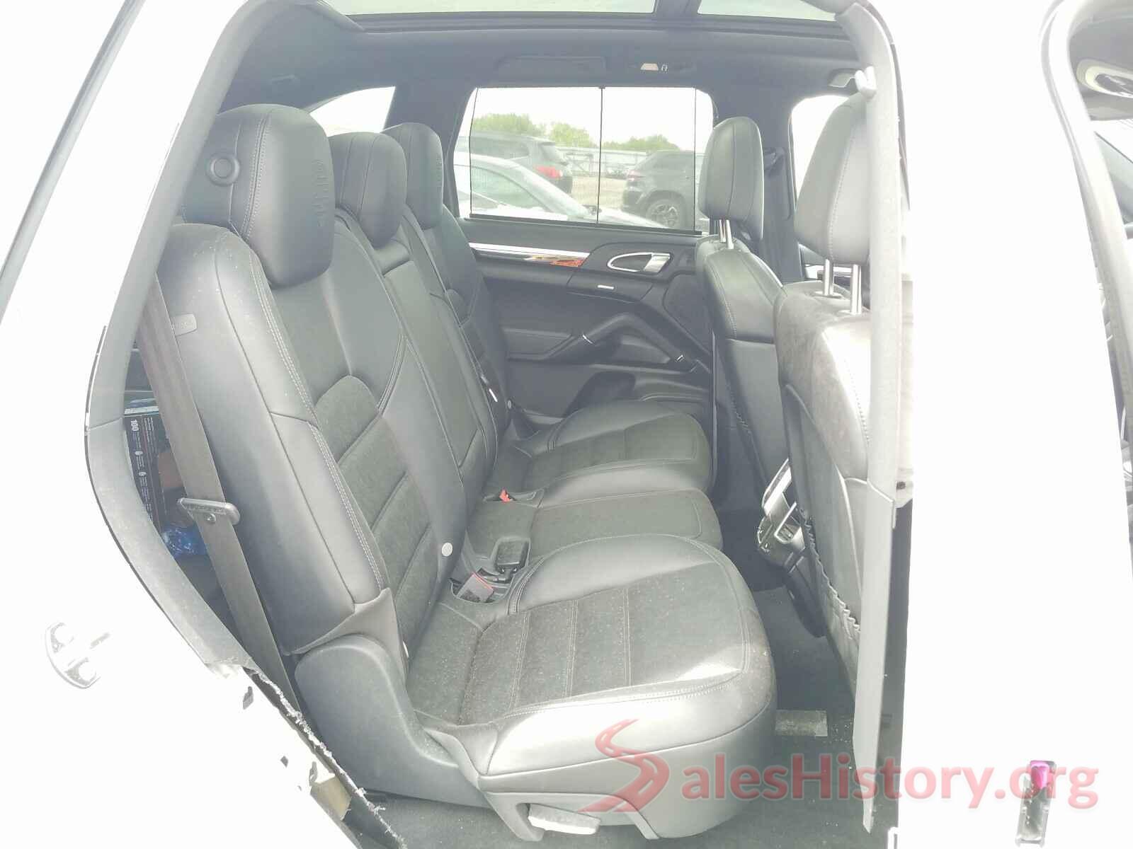 WP1AA2A22HKA88318 2017 PORSCHE CAYENNE