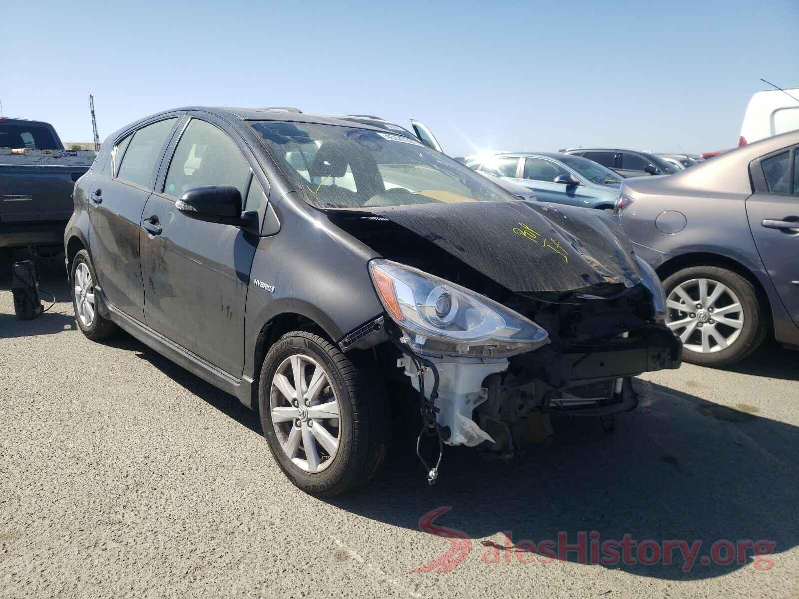 JTDKDTB32H1592058 2017 TOYOTA PRIUS