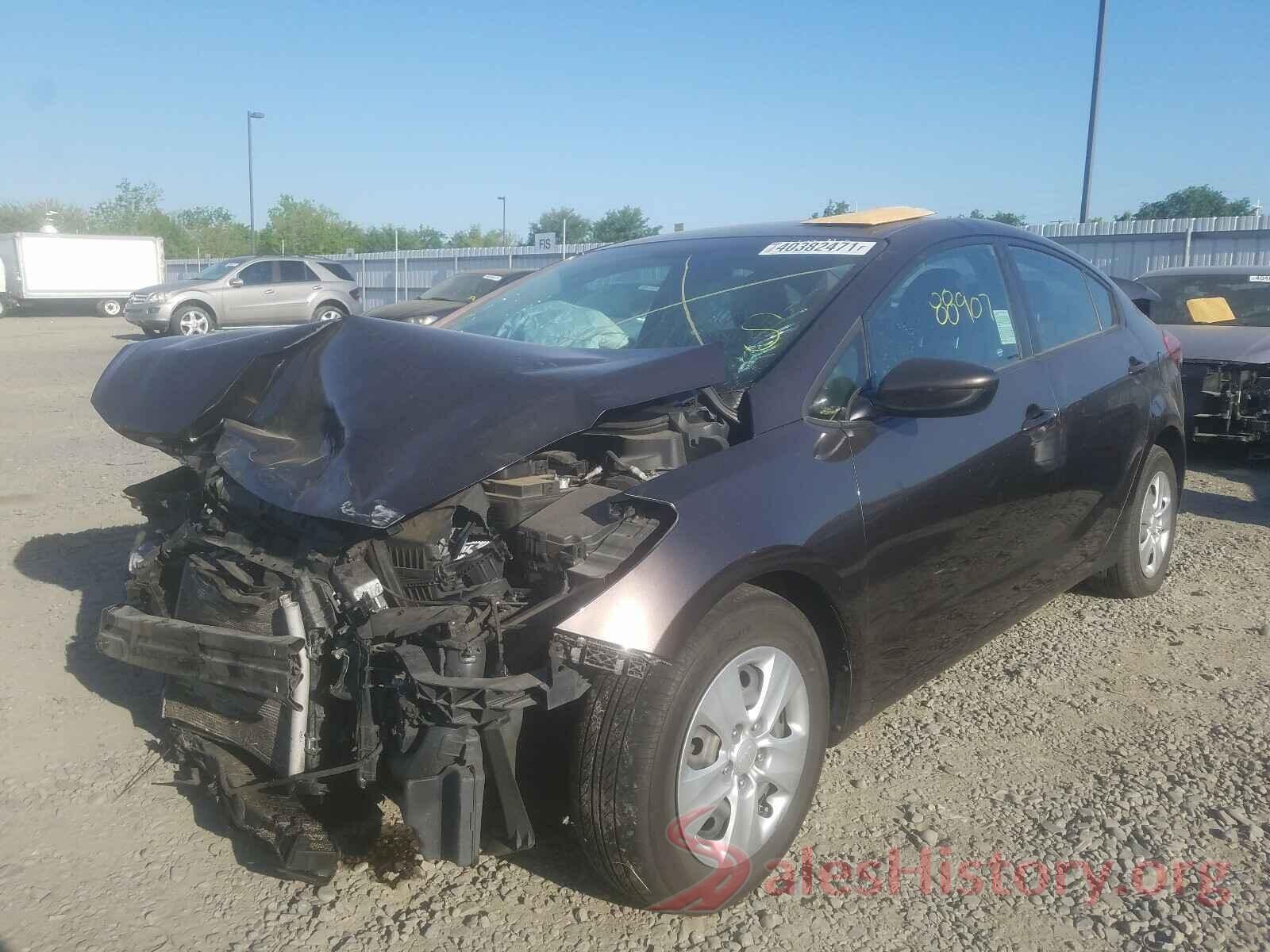 3KPFK4A7XJE169359 2018 KIA FORTE