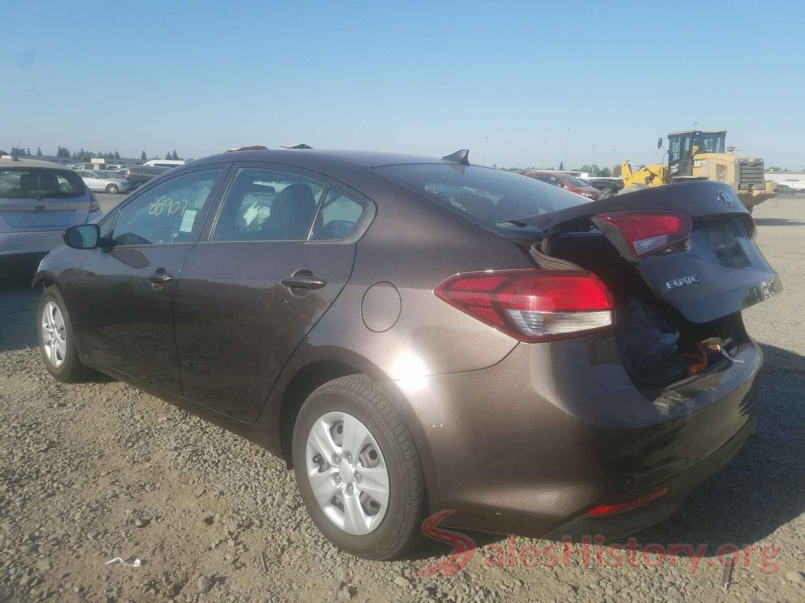 3KPFK4A7XJE169359 2018 KIA FORTE