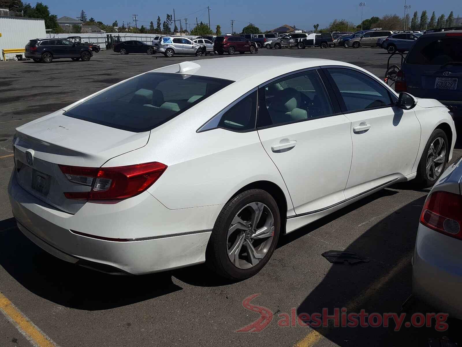 1HGCV1F41JA044374 2018 HONDA ACCORD