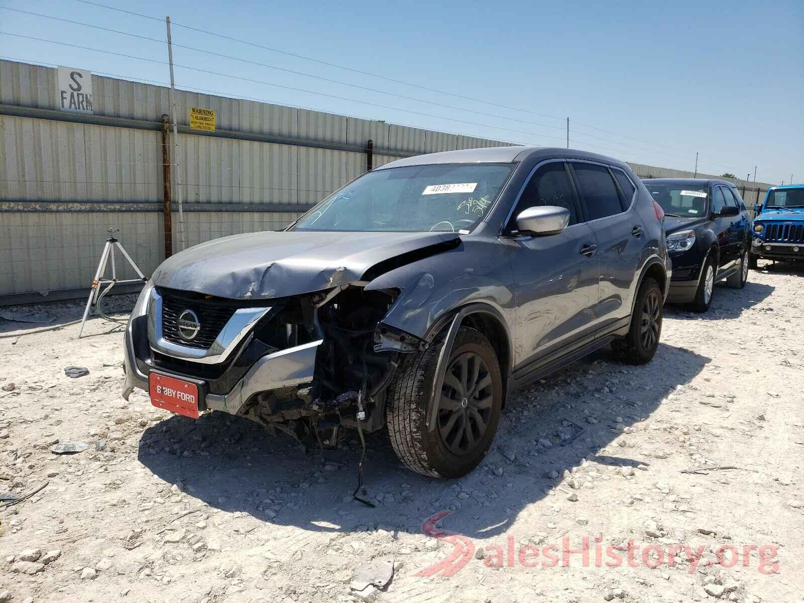 KNMAT2MT1JP588544 2018 NISSAN ROGUE