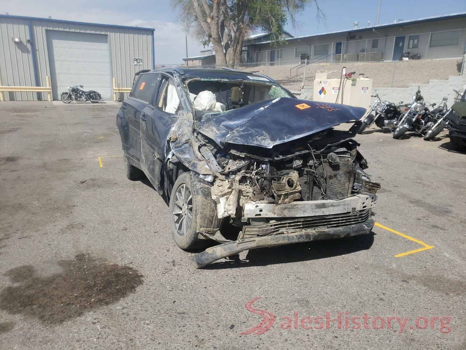 5TDJZRFH8JS491847 2018 TOYOTA HIGHLANDER