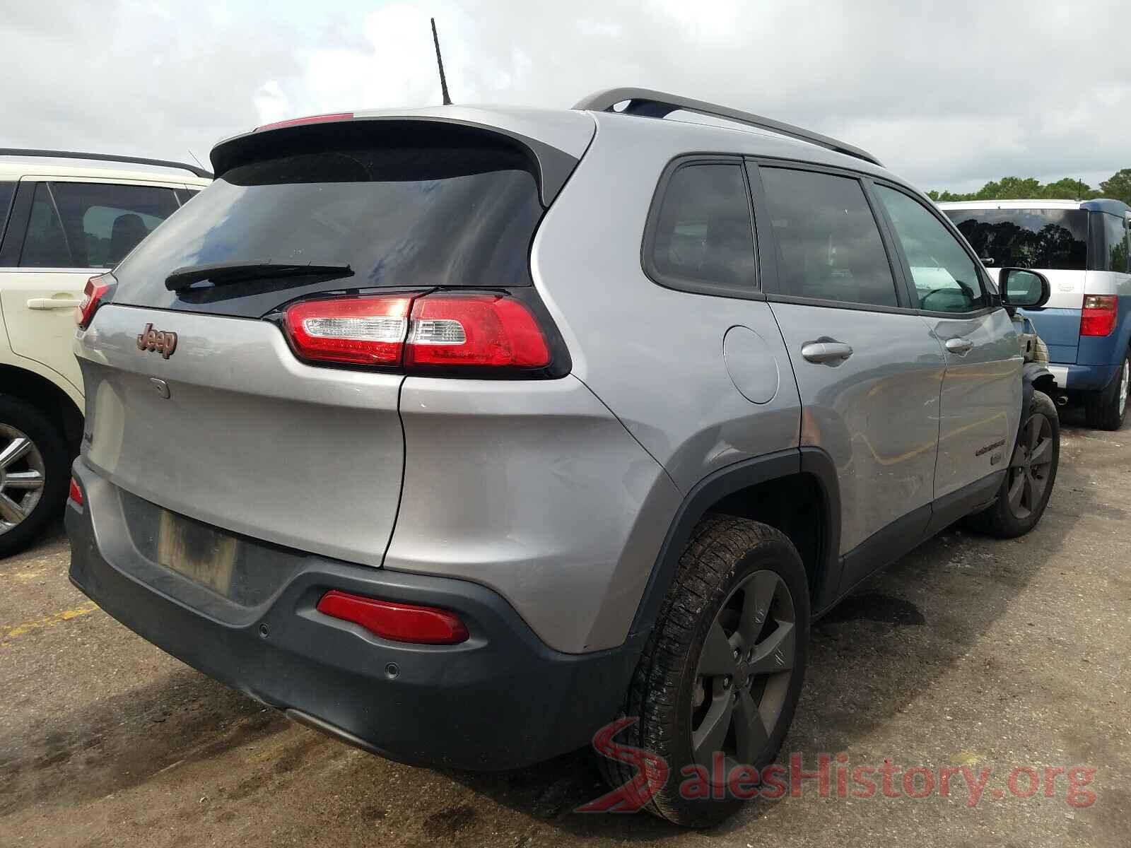 1C4PJLCB8HW523933 2017 JEEP CHEROKEE