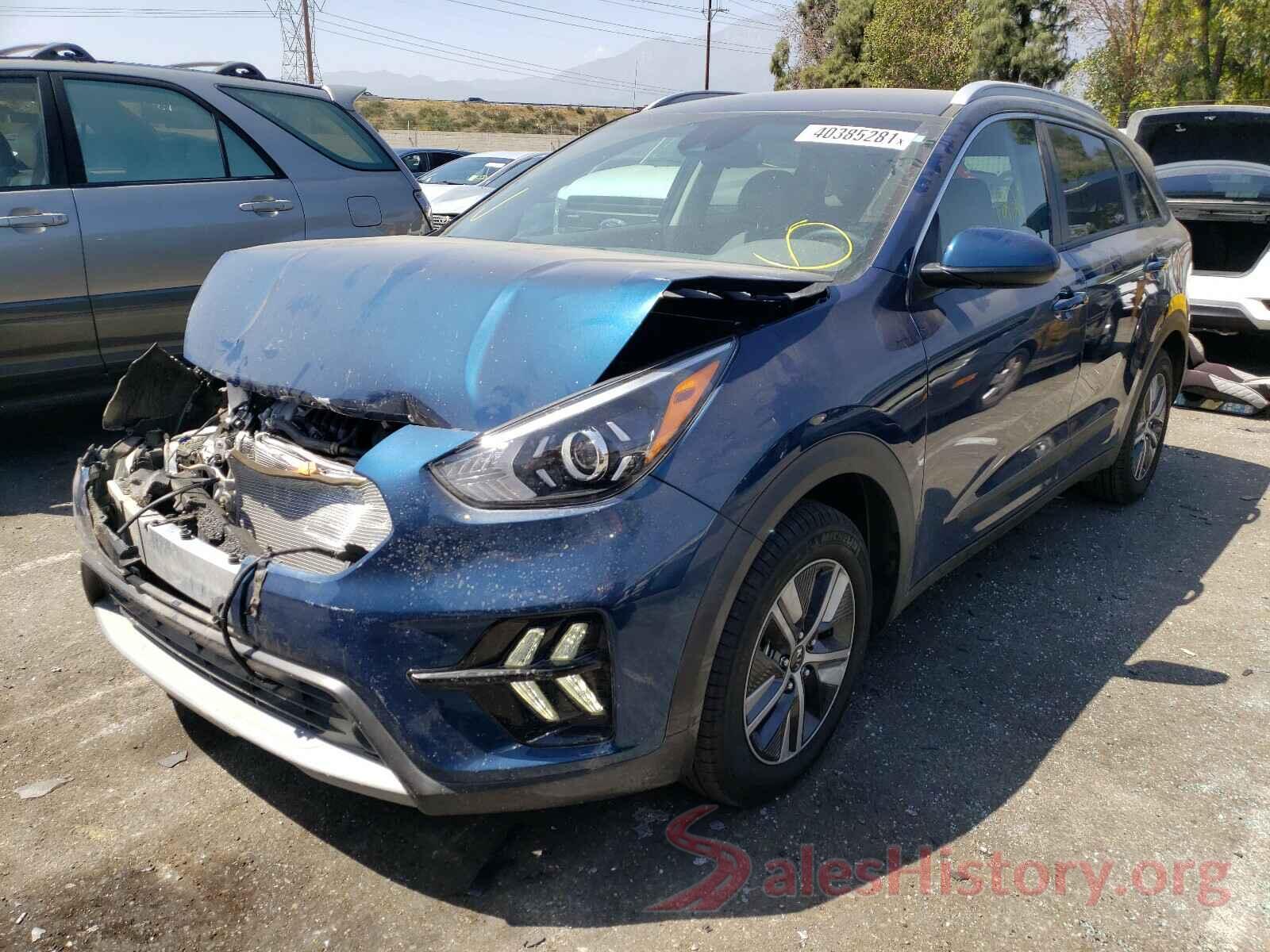 KNDCB3LC6L5398742 2020 KIA NIRO