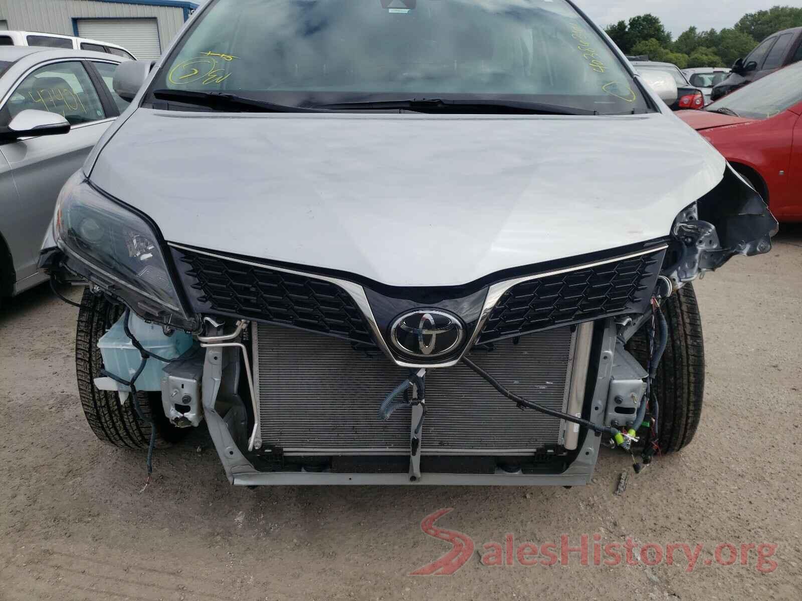 5TDXZ3DC3LS085105 2020 TOYOTA SIENNA