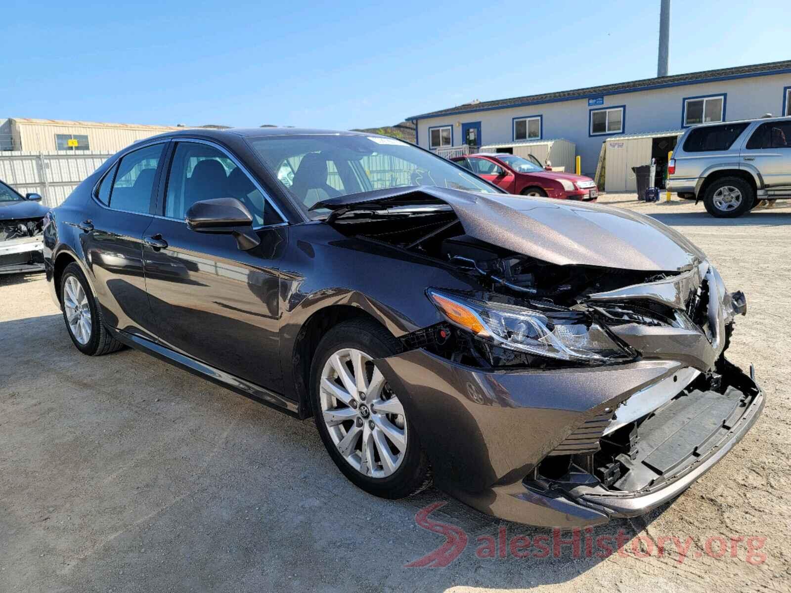 4T1C11AK4LU891645 2020 TOYOTA CAMRY