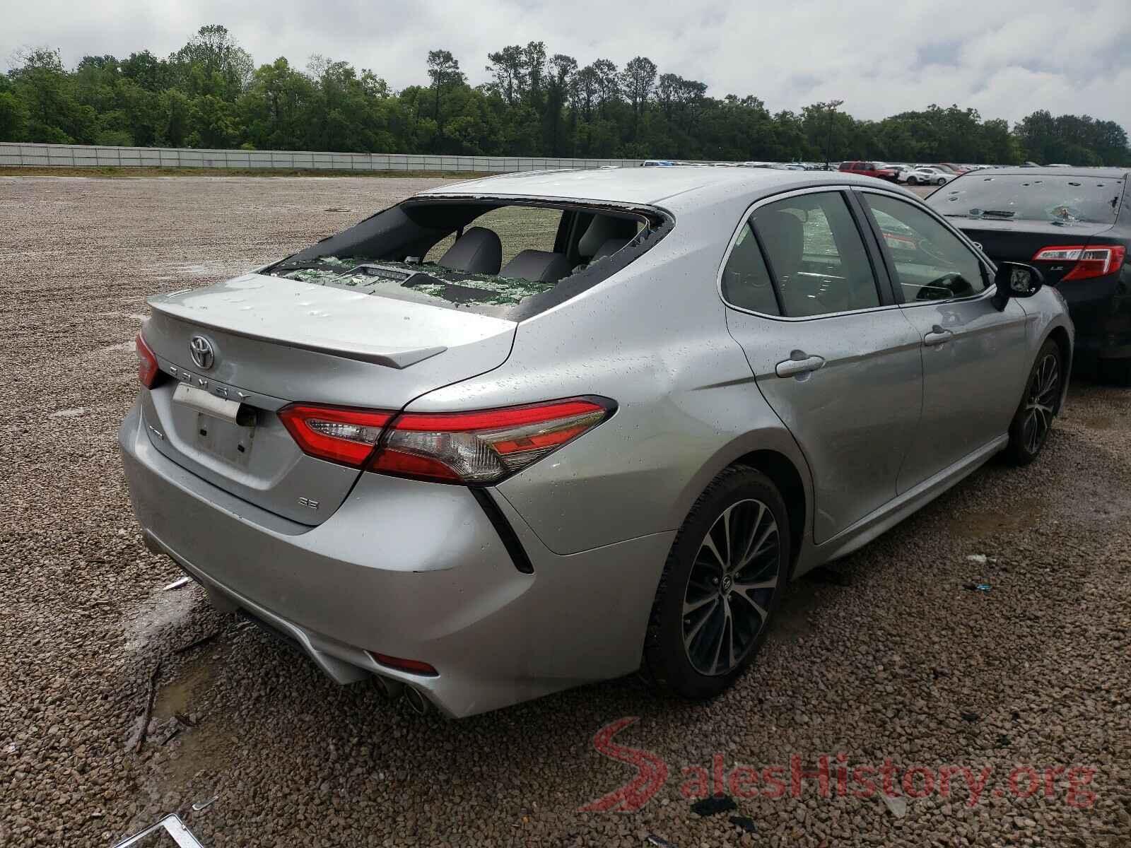 JTNB11HK9J3038839 2018 TOYOTA CAMRY