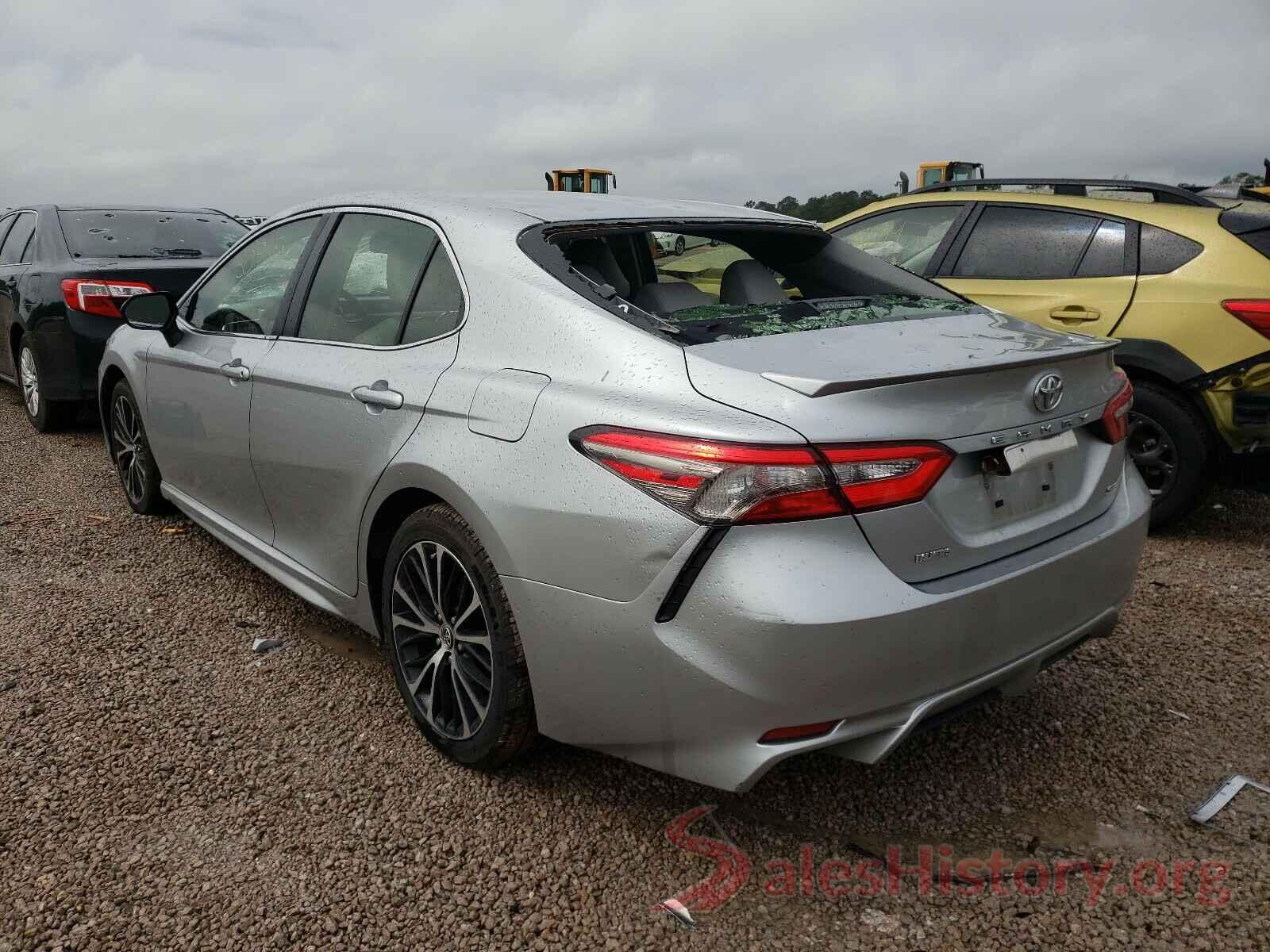 JTNB11HK9J3038839 2018 TOYOTA CAMRY