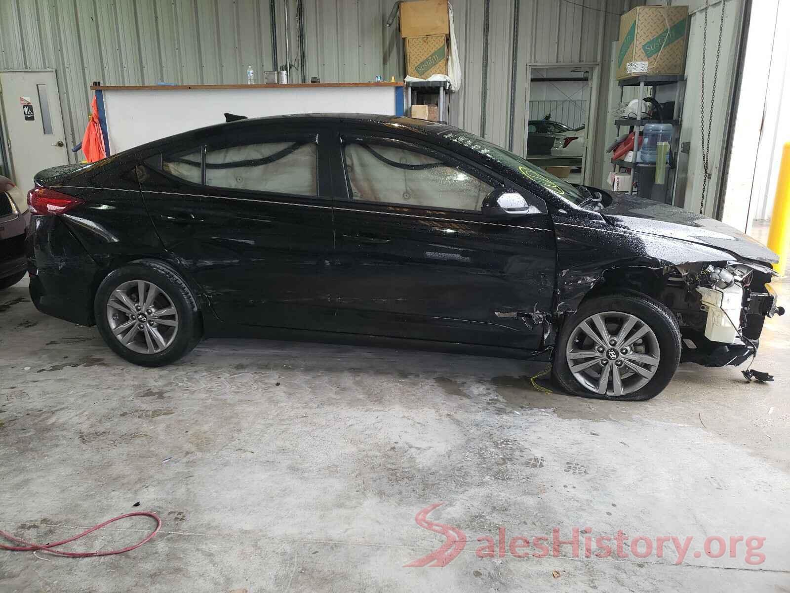 KMHD84LF4JU499733 2018 HYUNDAI ELANTRA