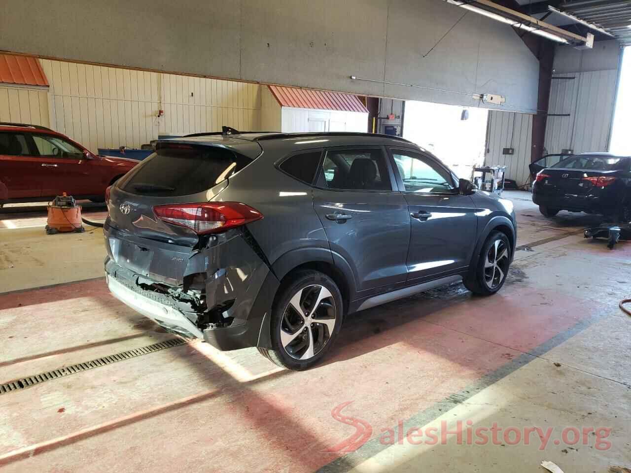 KM8J3CA27JU686458 2018 HYUNDAI TUCSON