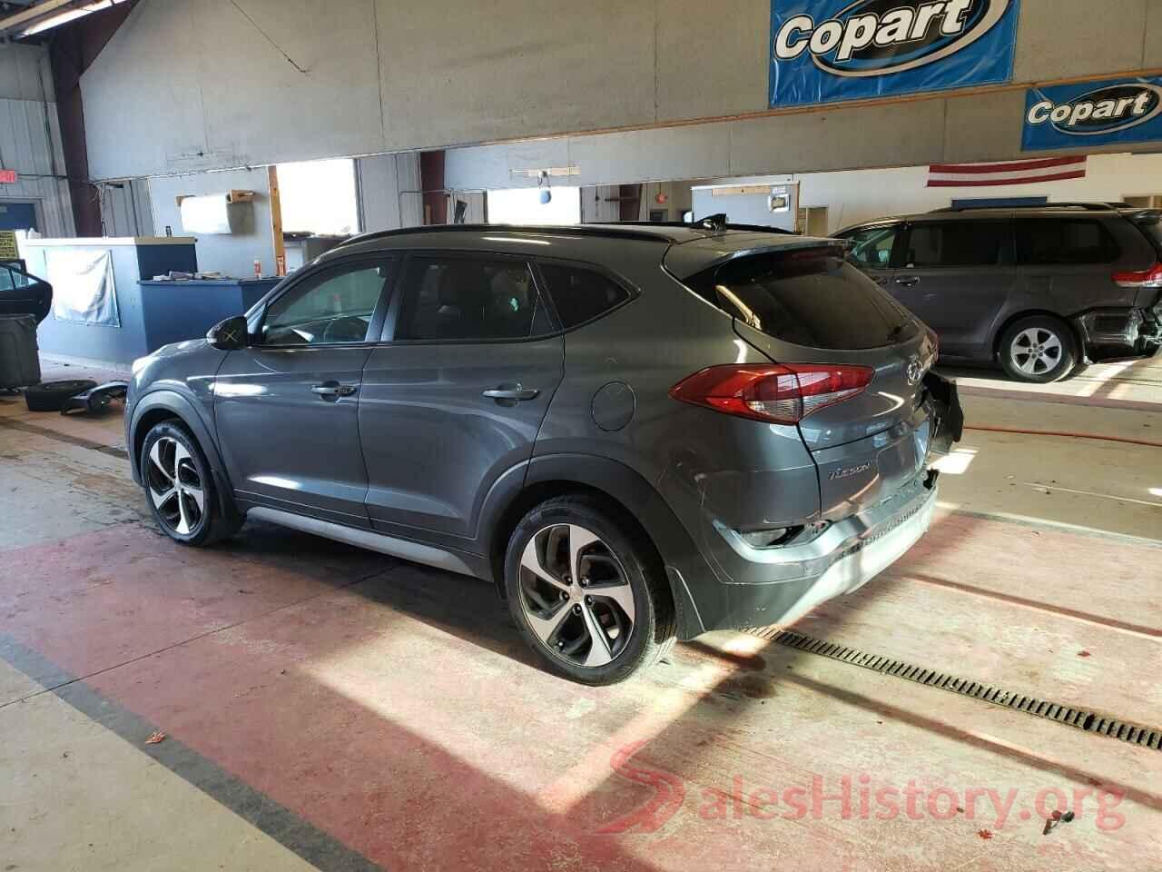 KM8J3CA27JU686458 2018 HYUNDAI TUCSON