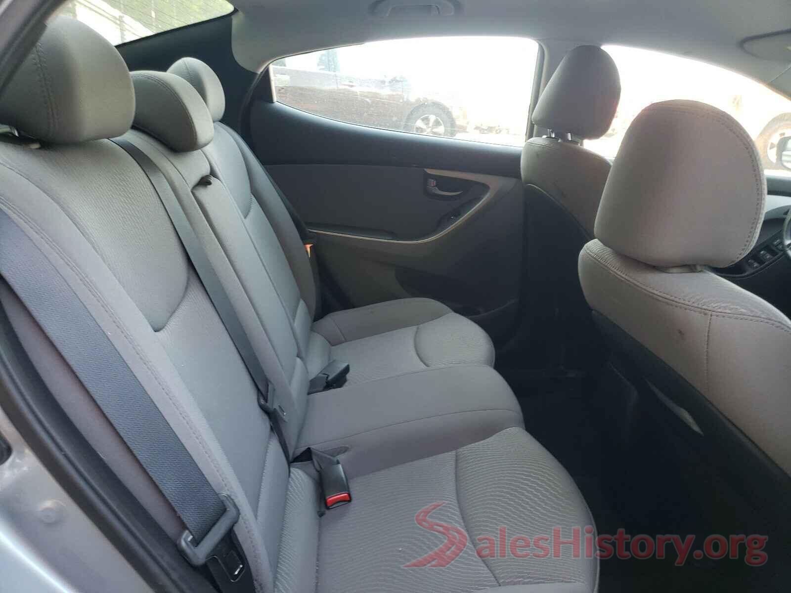 5NPDH4AE2GH683909 2016 HYUNDAI ELANTRA