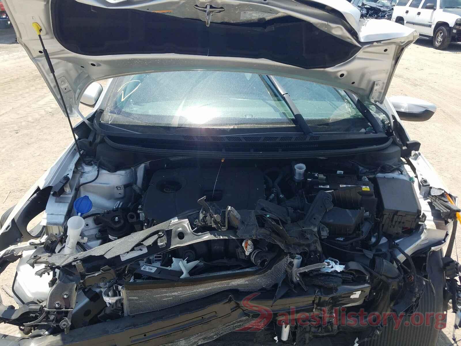 3KPFK4A75HE100718 2017 KIA FORTE