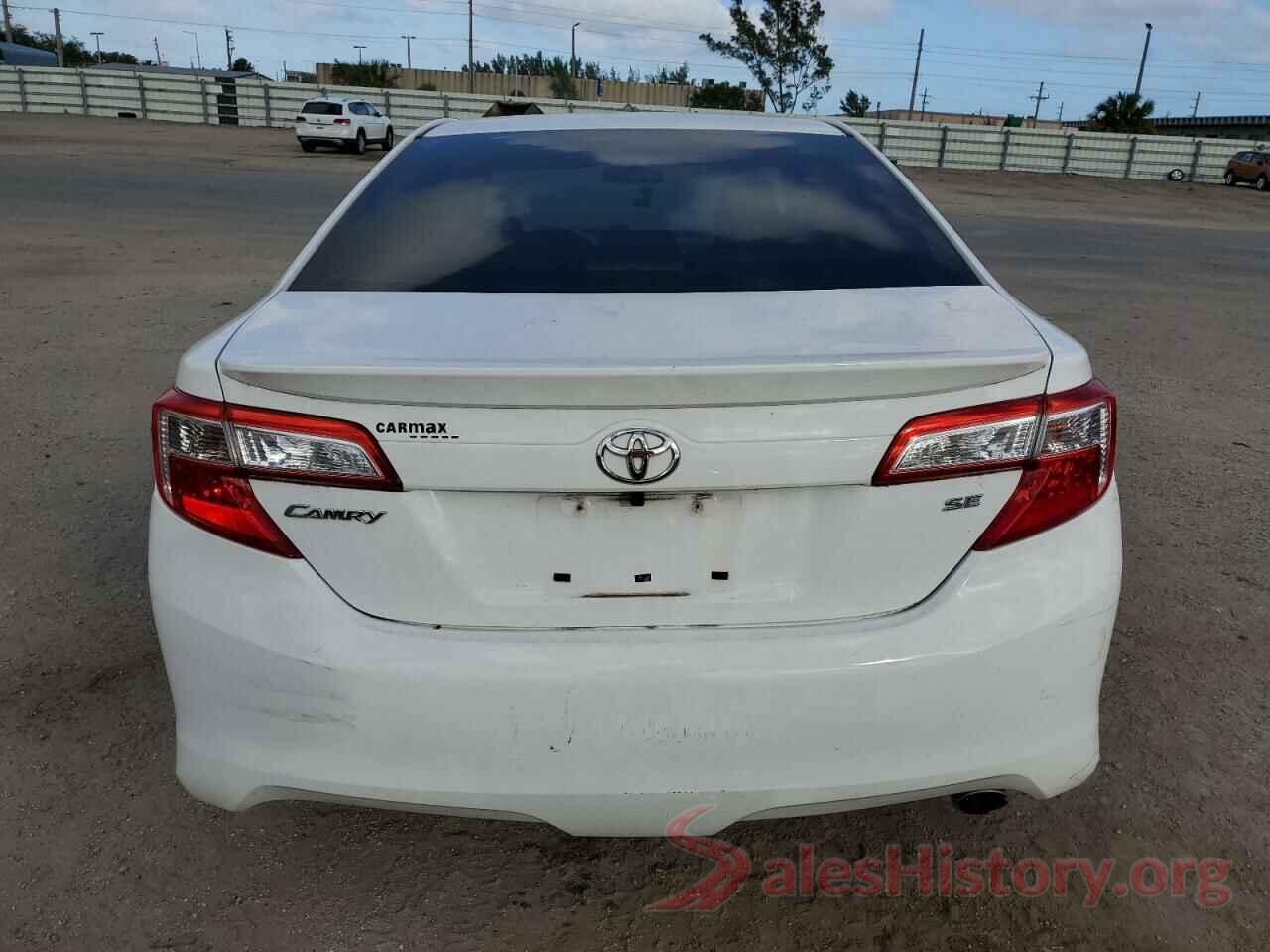 4T1BF1FK5DU218645 2013 TOYOTA CAMRY