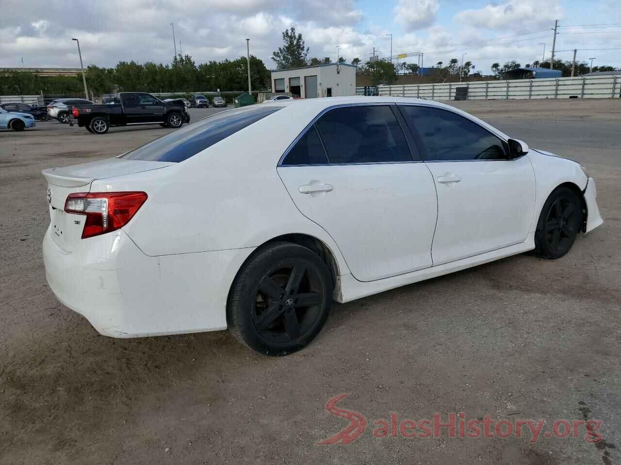 4T1BF1FK5DU218645 2013 TOYOTA CAMRY