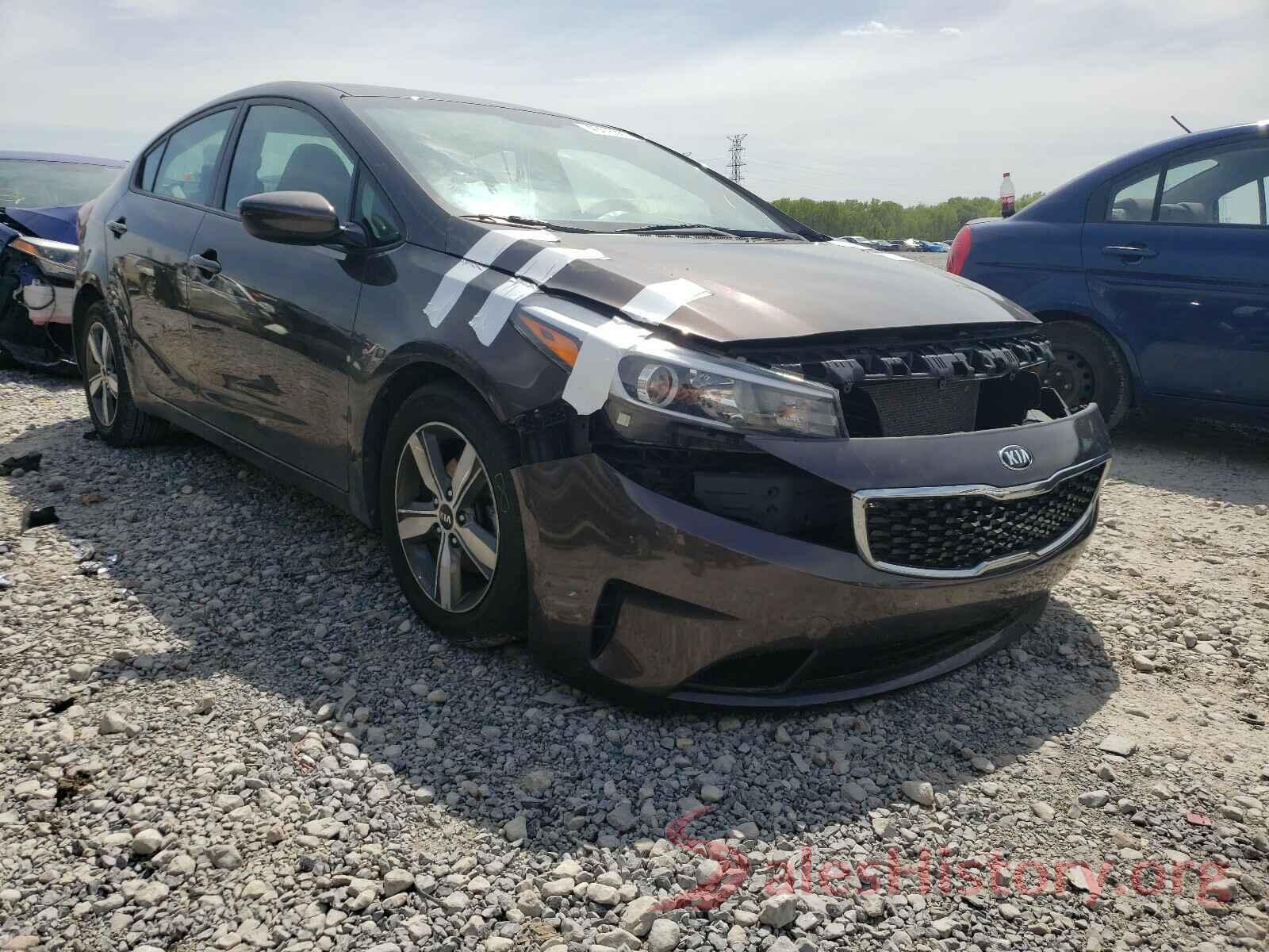 3KPFL4A71JE216713 2018 KIA FORTE