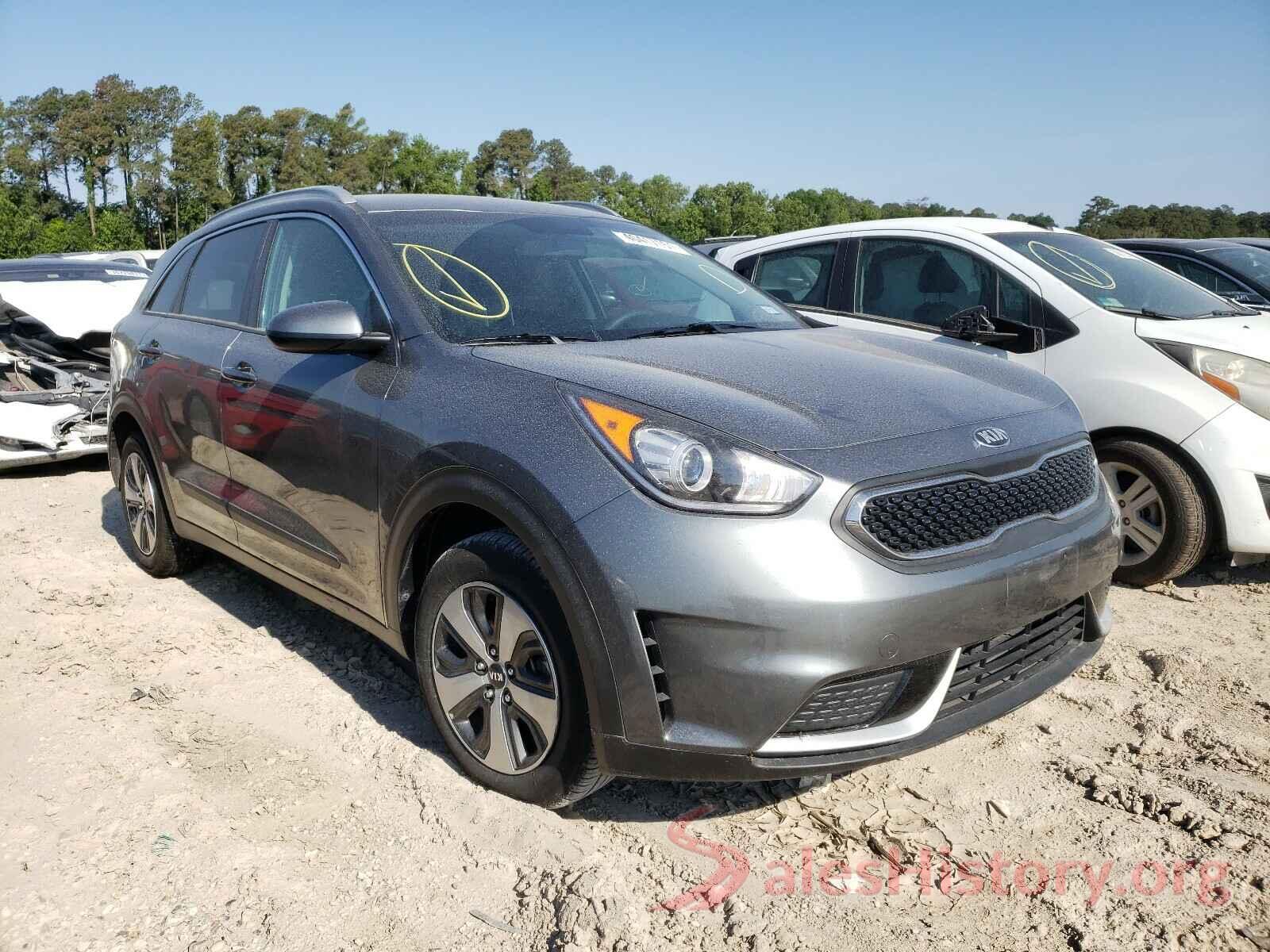 KNDCB3LC9J5114601 2018 KIA NIRO