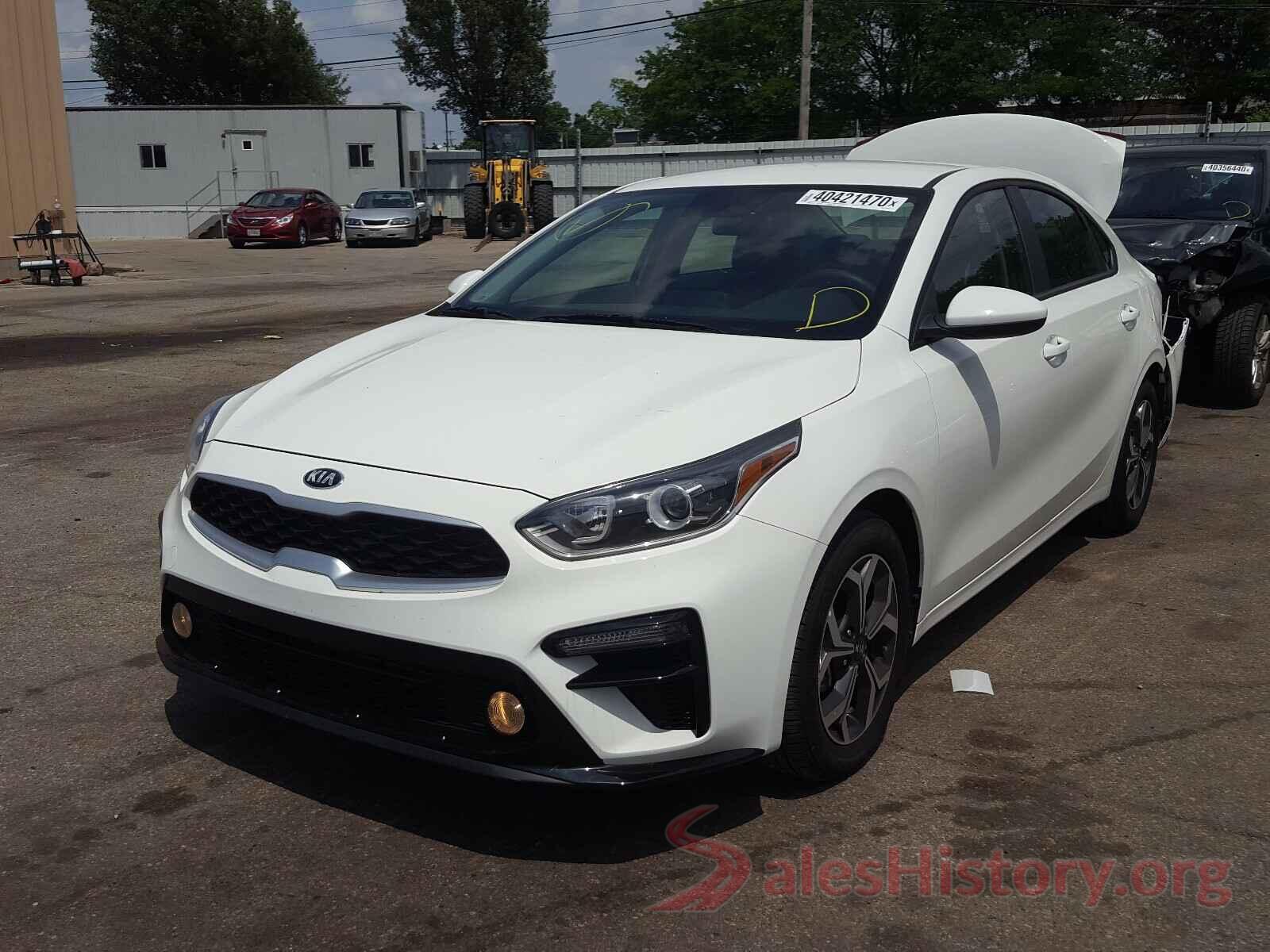 3KPF24AD5KE135210 2019 KIA FORTE