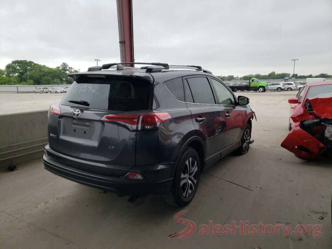 JTMZFREVXJJ181389 2018 TOYOTA RAV4