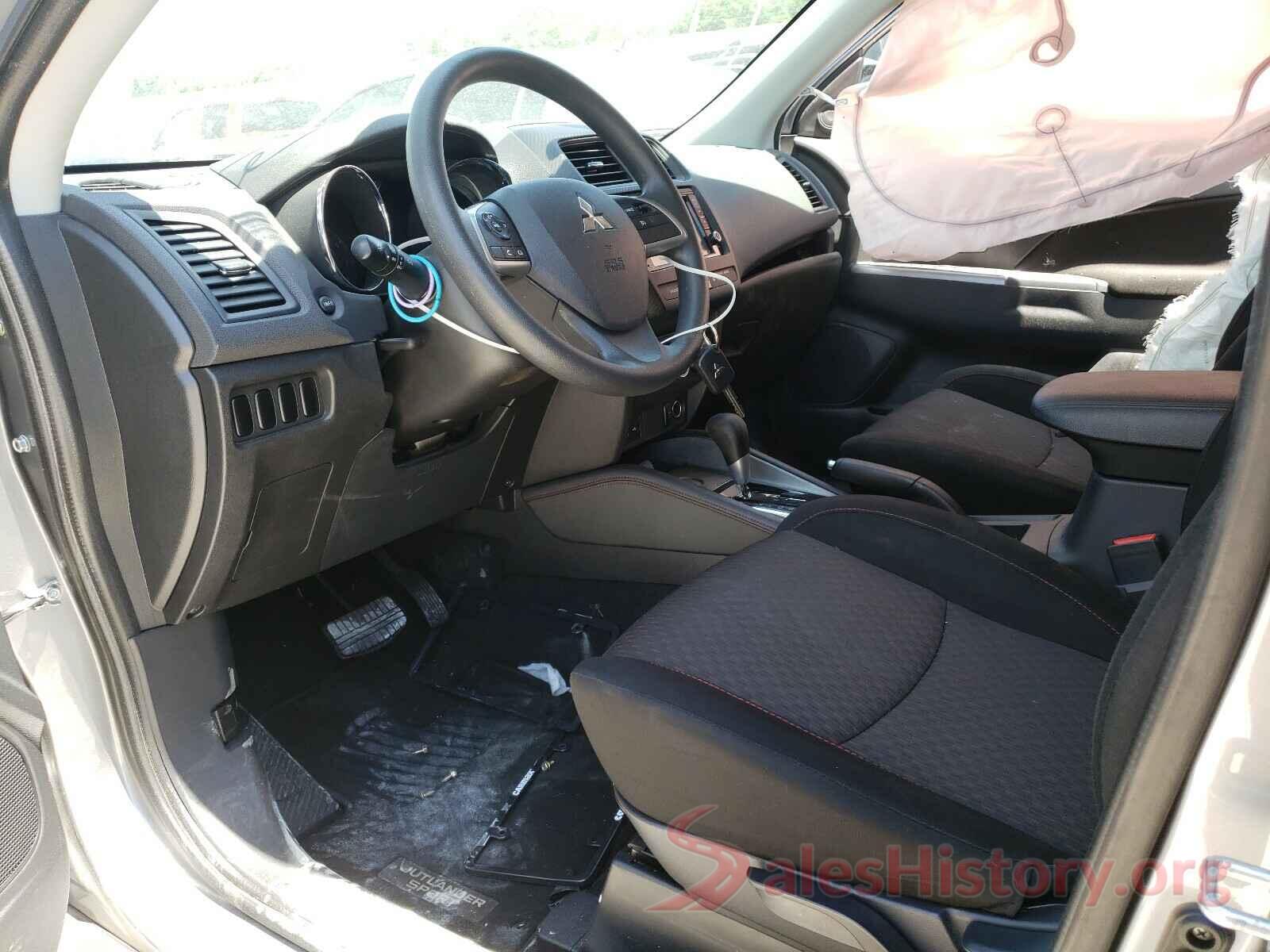 JA4AP3AU1KU012599 2019 MITSUBISHI OUTLANDER