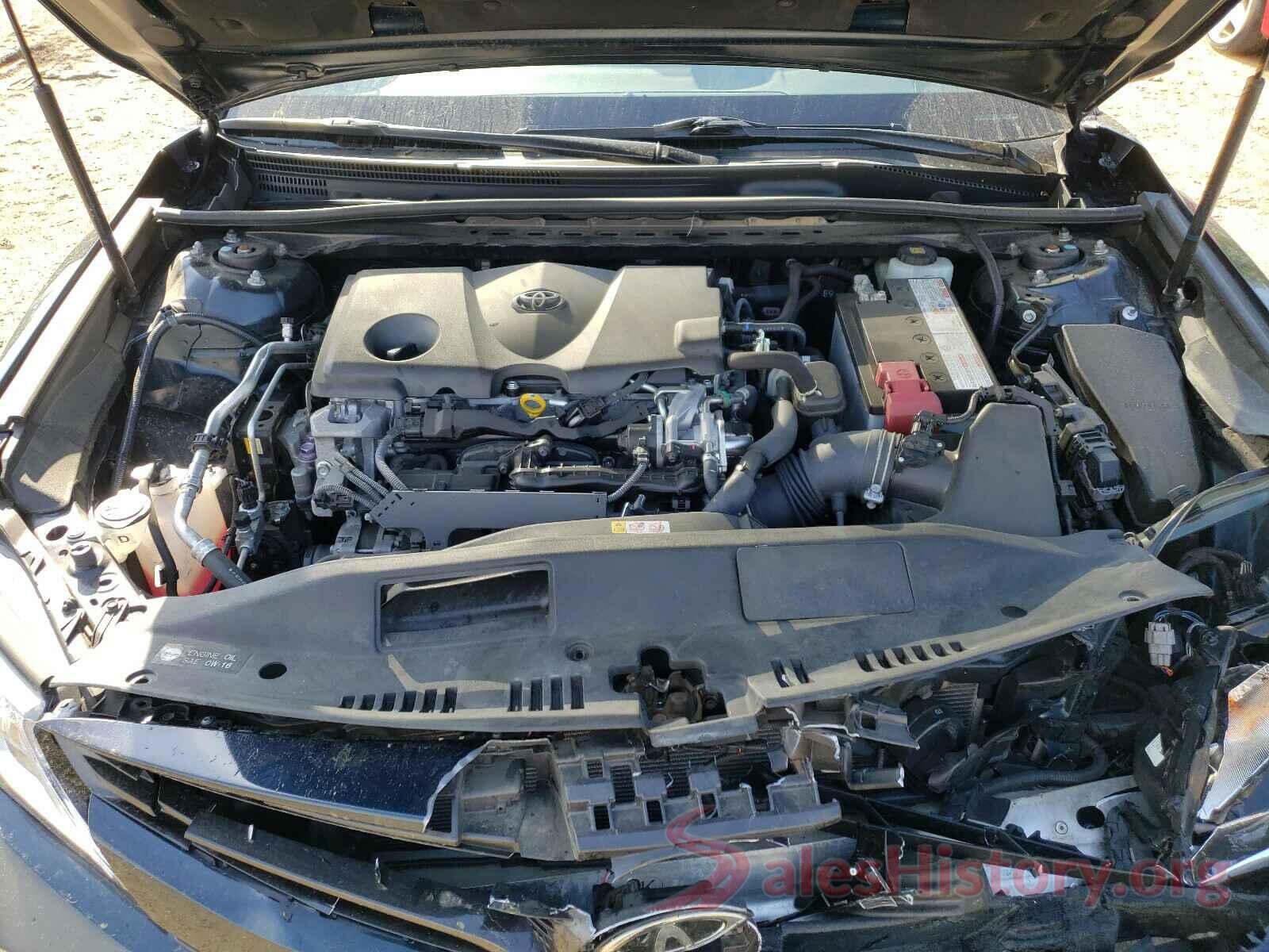 JTNB11HK4J3043205 2018 TOYOTA CAMRY