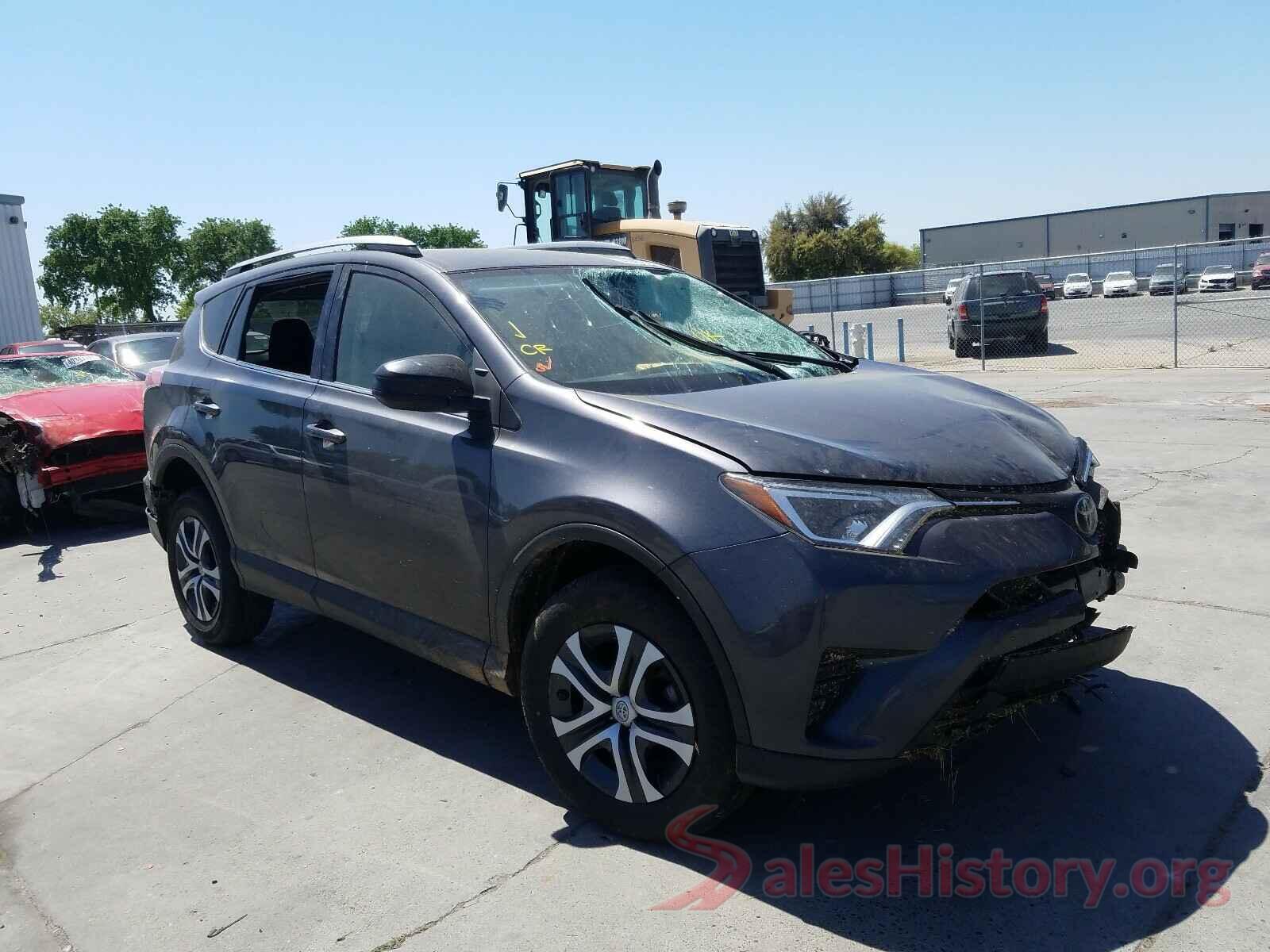 JTMZFREV6JJ735754 2018 TOYOTA RAV4