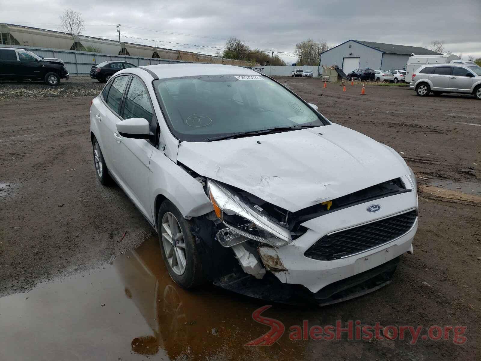 1FADP3FE5JL275094 2018 FORD FOCUS