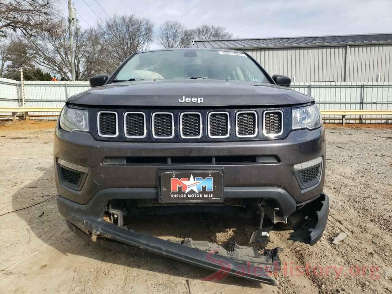 3C4NJDAB5KT754592 2019 JEEP COMPASS