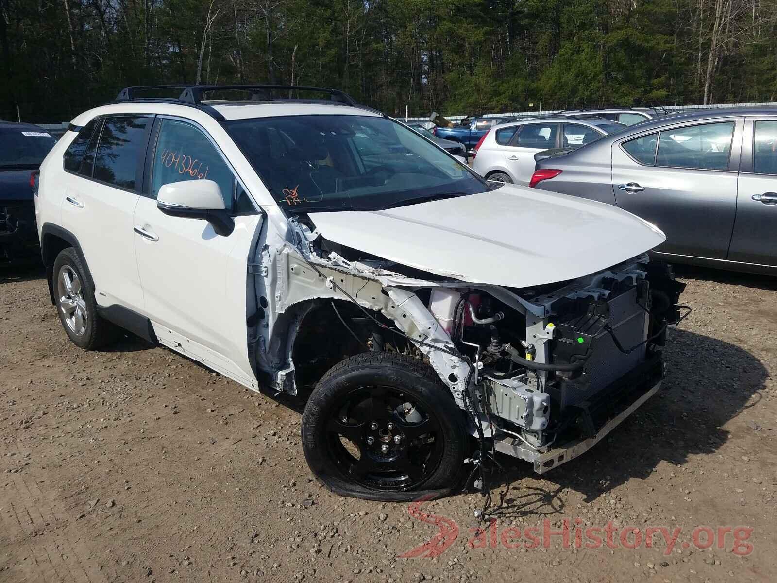 2T3DWRFV1KW019131 2019 TOYOTA RAV4