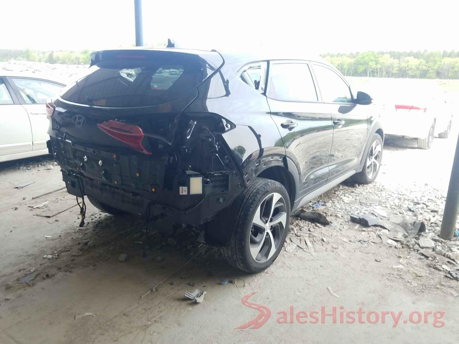 KM8J33ALXJU762568 2018 HYUNDAI TUCSON