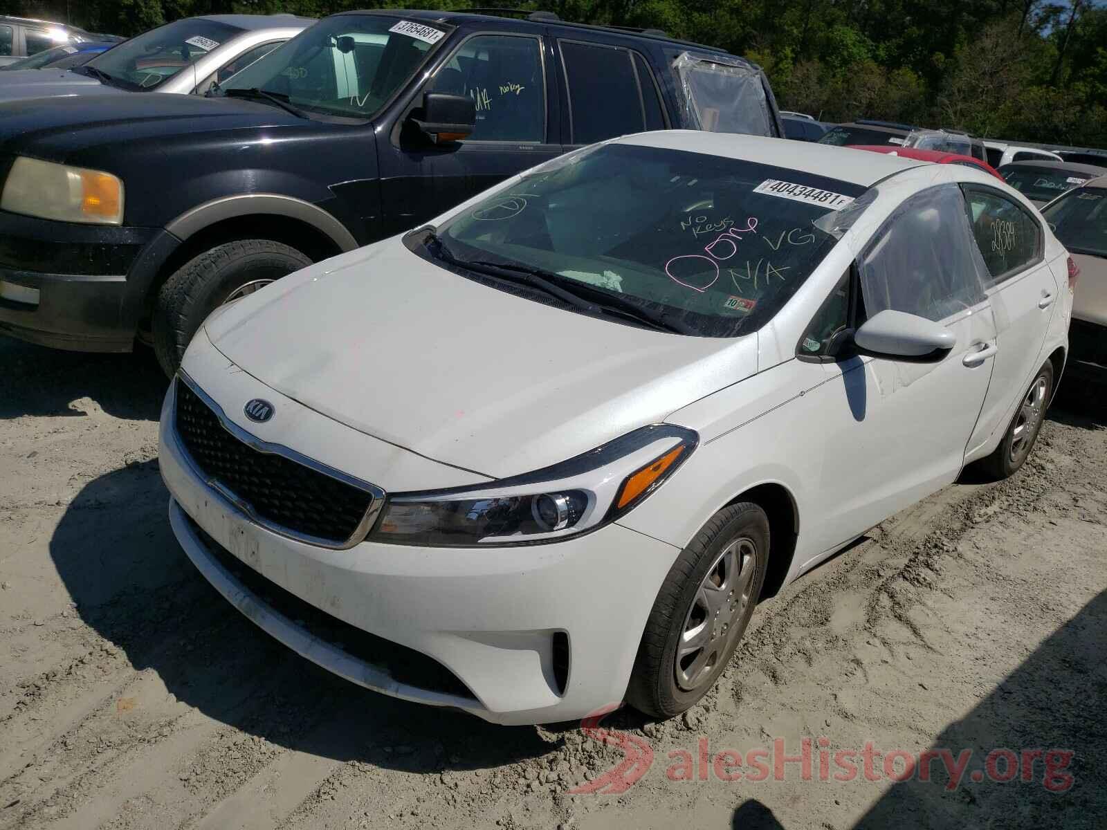 3KPFL4A71JE187181 2018 KIA FORTE