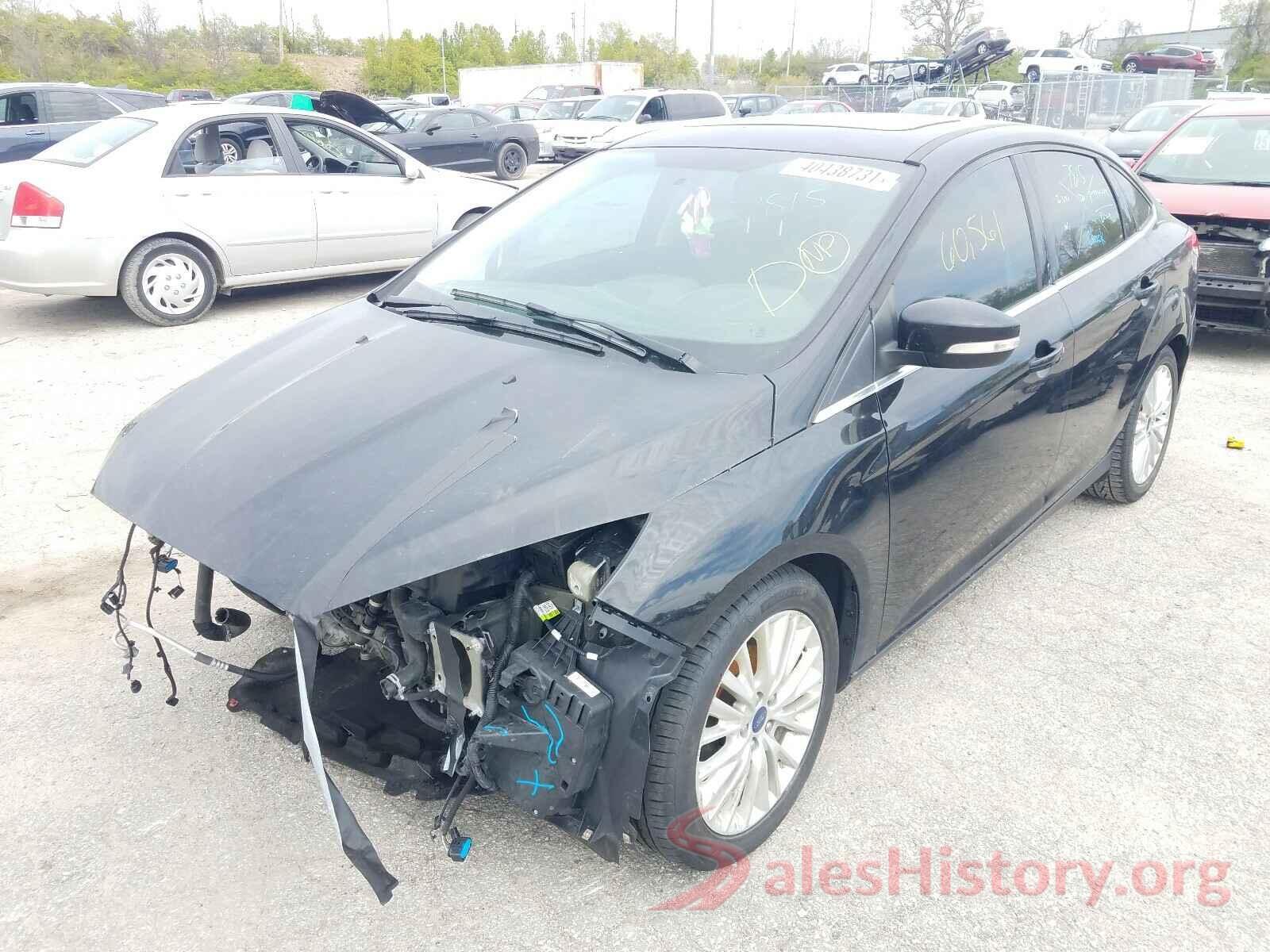 1FADP3J28JL277919 2018 FORD FOCUS