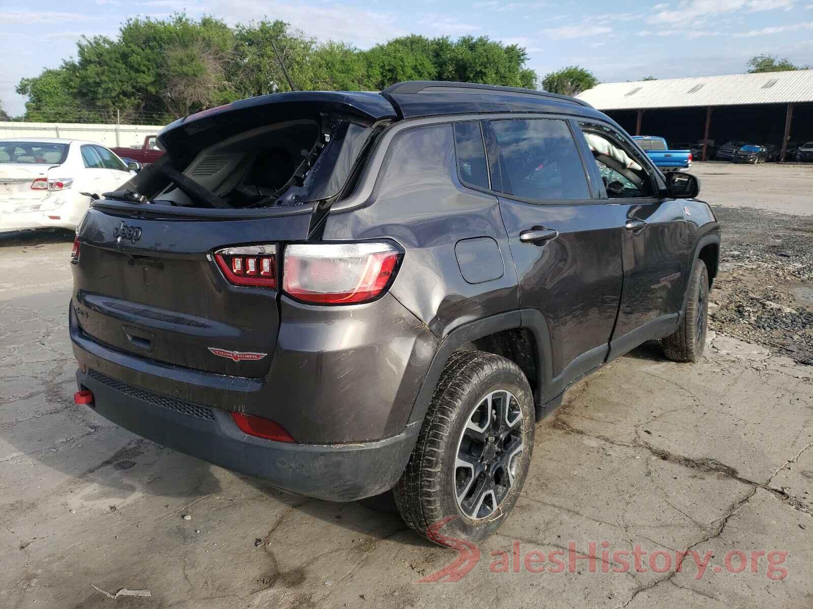 3C4NJDDB5KT622377 2019 JEEP COMPASS