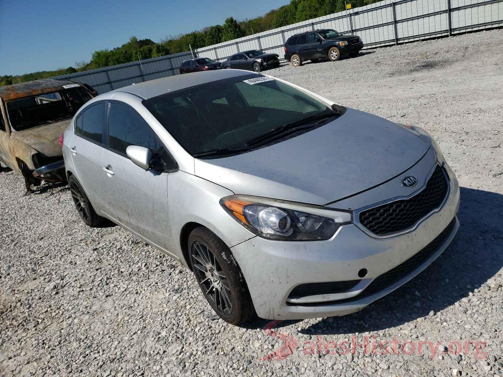 KNAFK4A6XG5495736 2016 KIA FORTE