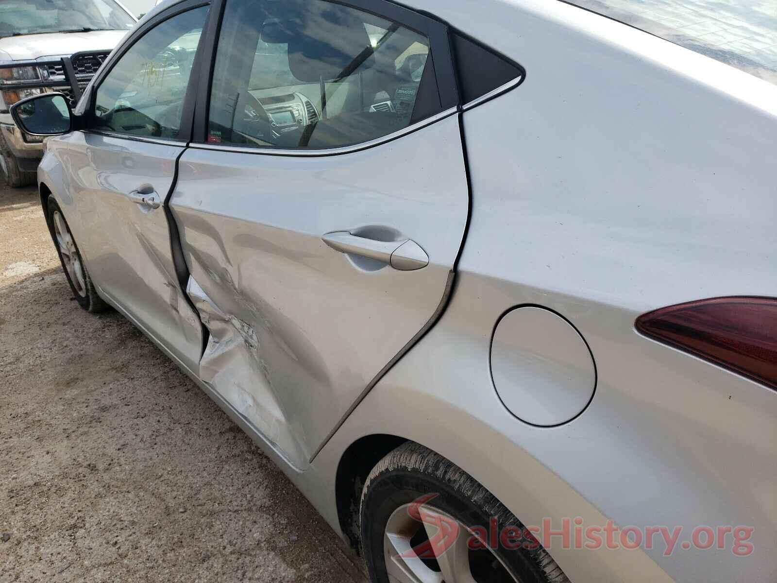 KMHDH4AE8GU566563 2016 HYUNDAI ELANTRA