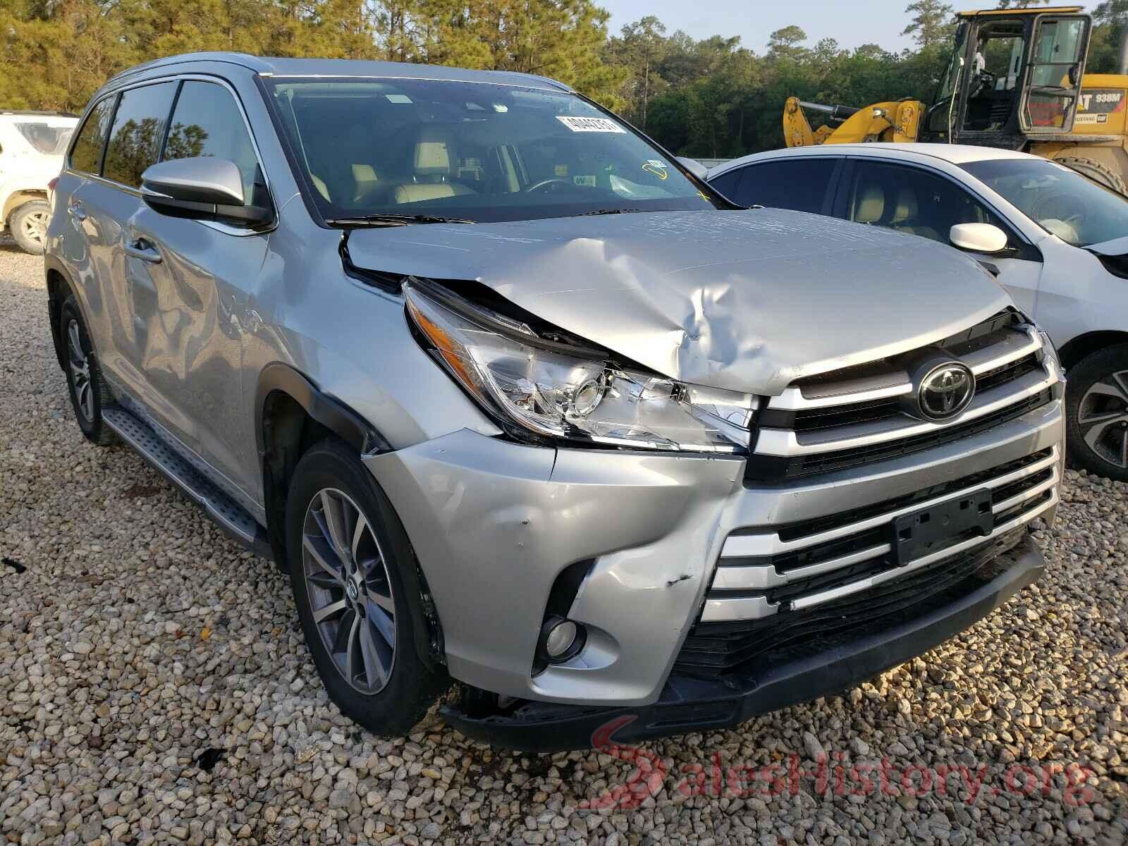 5TDKZRFH2HS522718 2017 TOYOTA HIGHLANDER