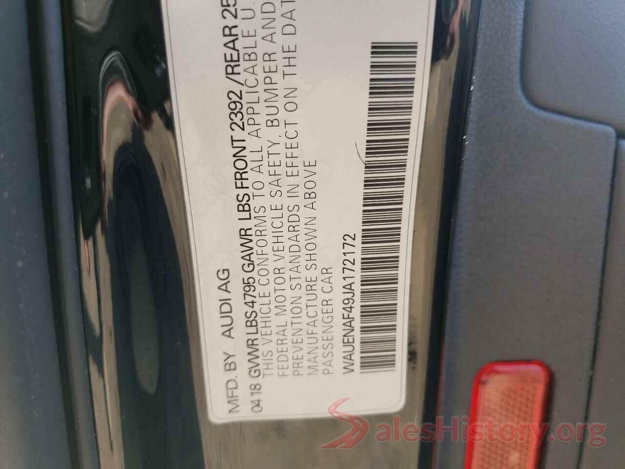 WAUENAF49JA172172 2018 AUDI A4