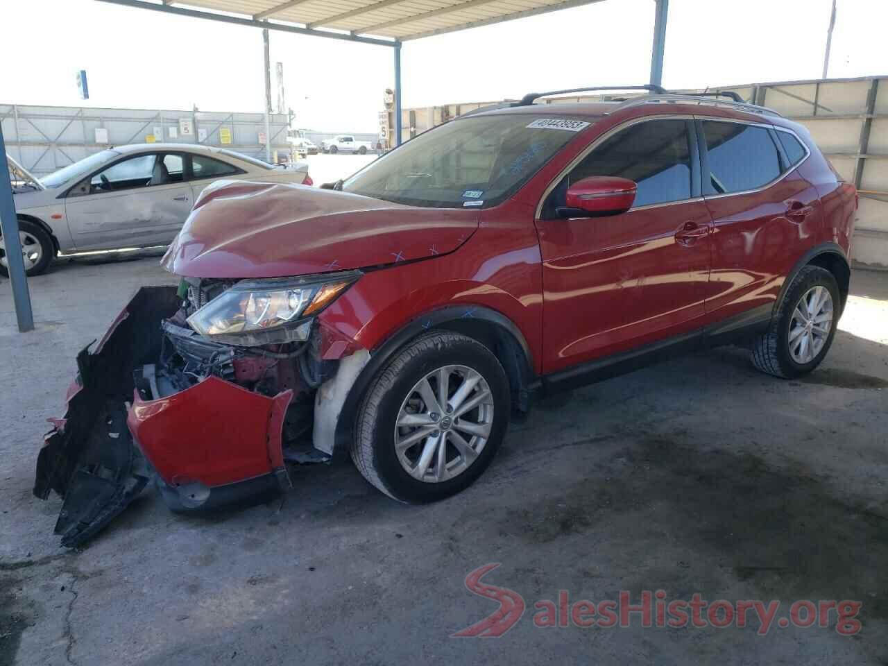 JN1BJ1CR2JW208758 2018 NISSAN ROGUE