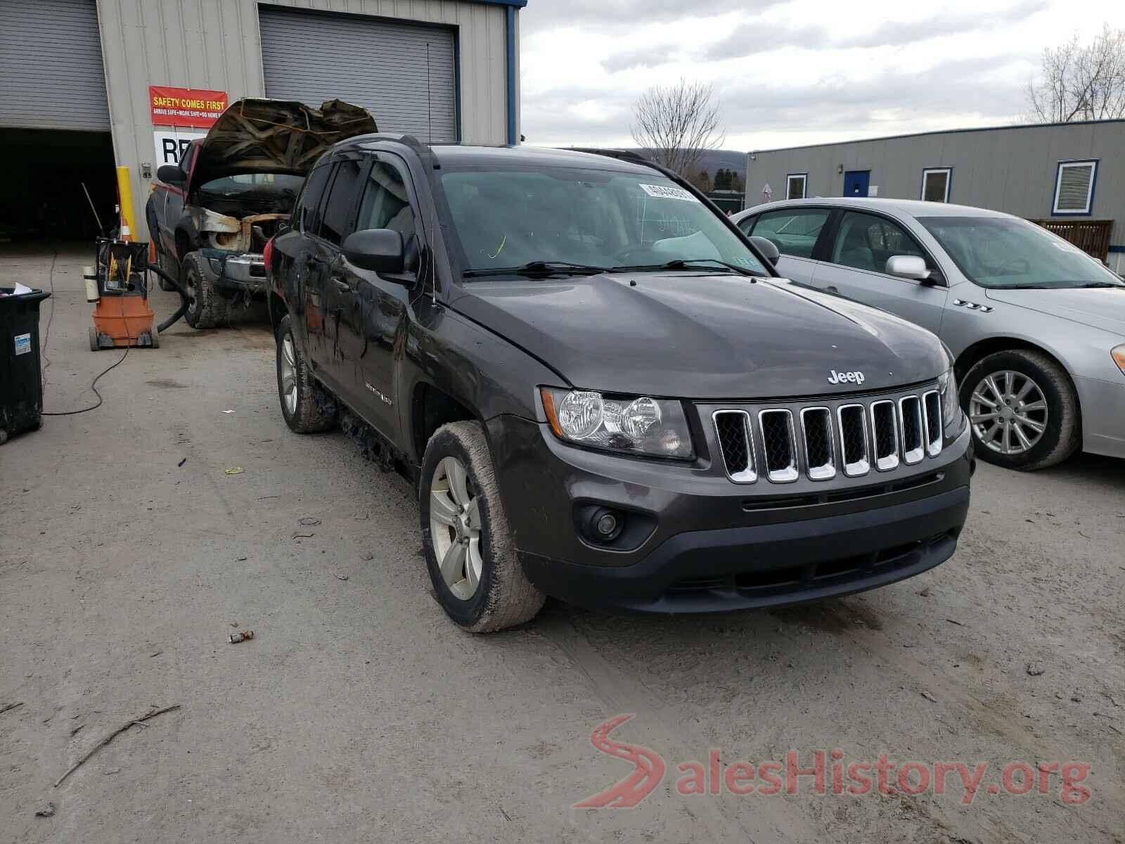 1C4NJDBB5HD129042 2017 JEEP COMPASS