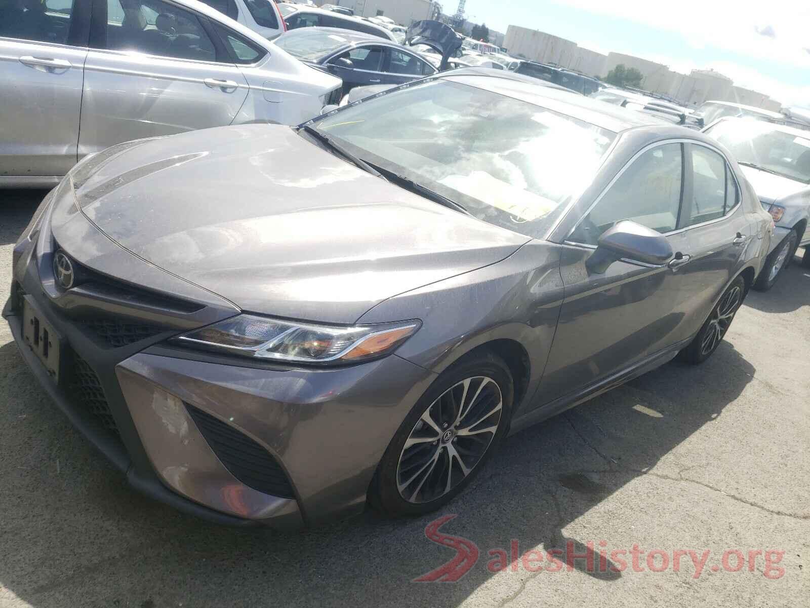 4T1B11HK3KU713449 2019 TOYOTA CAMRY