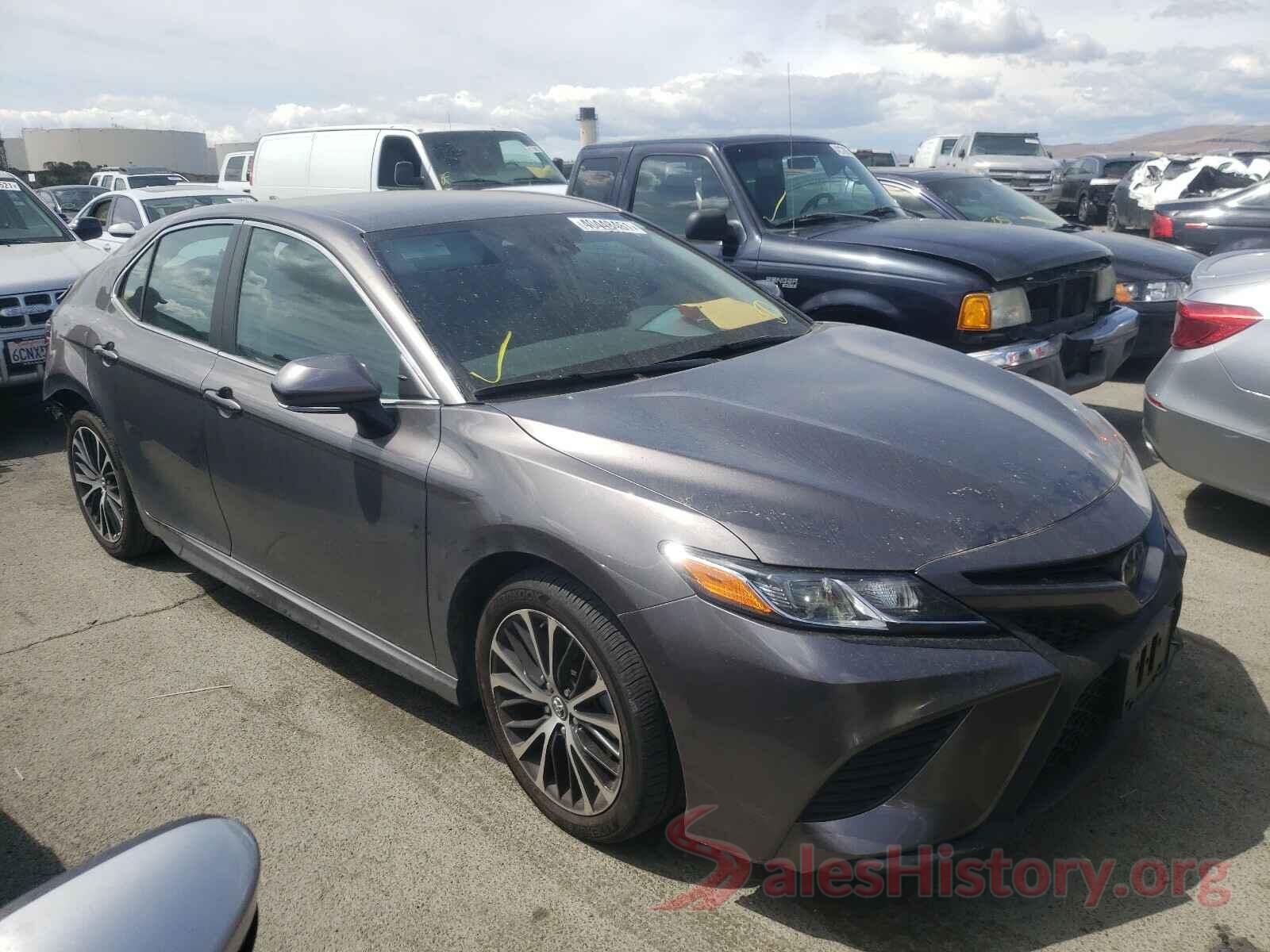 4T1B11HK3KU713449 2019 TOYOTA CAMRY