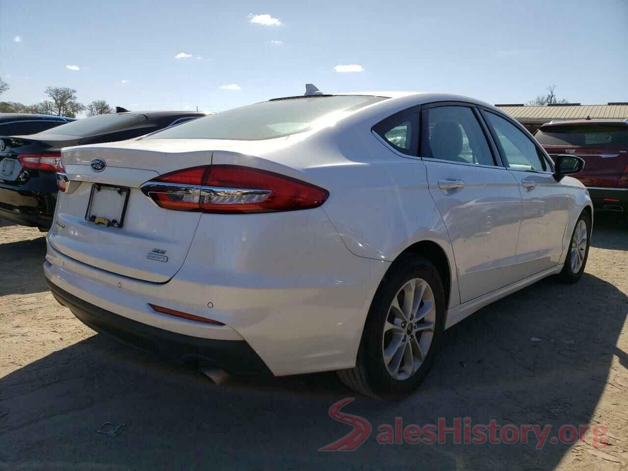 3FA6P0HD4KR247155 2019 FORD FUSION