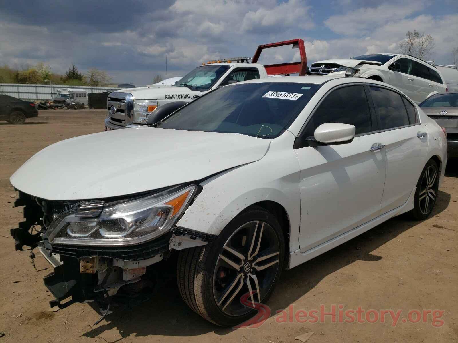 1HGCR2F12HA031160 2017 HONDA ACCORD