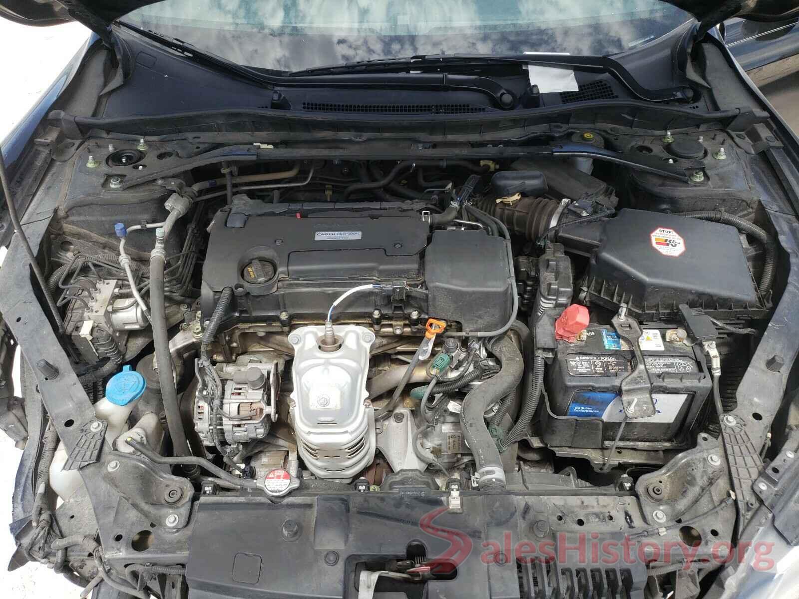 1HGCR2F5XHA050882 2017 HONDA ACCORD