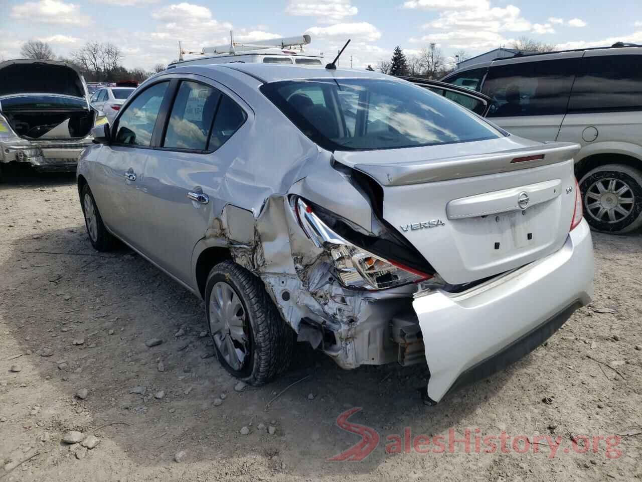 3N1CN7APXJL877878 2018 NISSAN VERSA